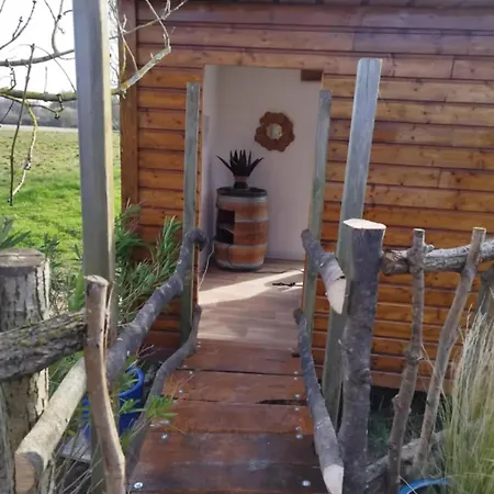 Roulotte A La Campagne Avec Son A Prázdninový dům Cabariot