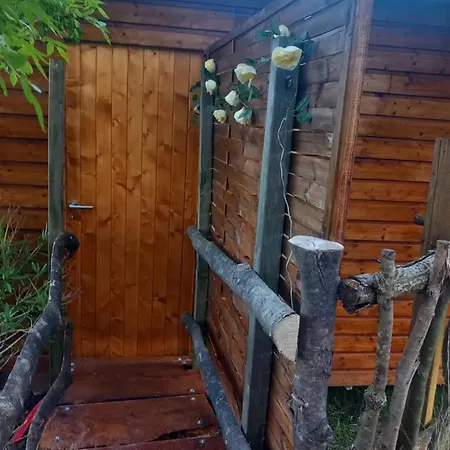 Prázdninový dům Roulotte A La Campagne Avec Son A Cabariot