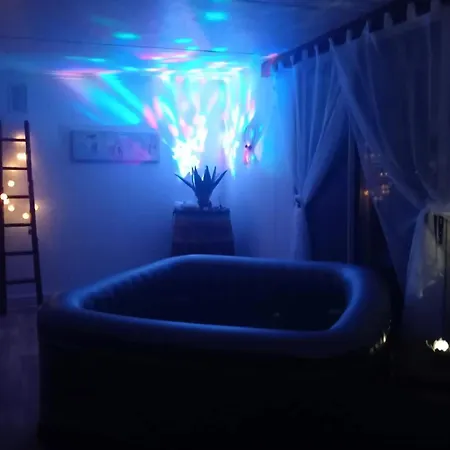 Prázdninový dům Roulotte A La Campagne Avec Son A