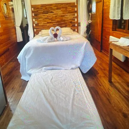 Roulotte A La Campagne Avec Son A Prázdninový dům