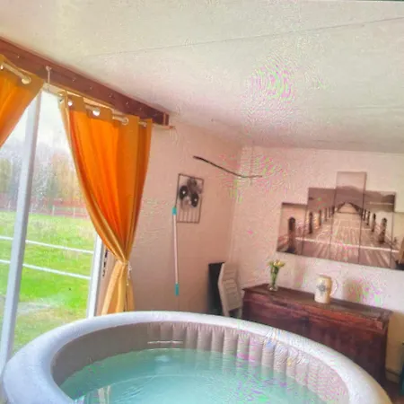 Roulotte A La Campagne Avec Son A * Cabariot