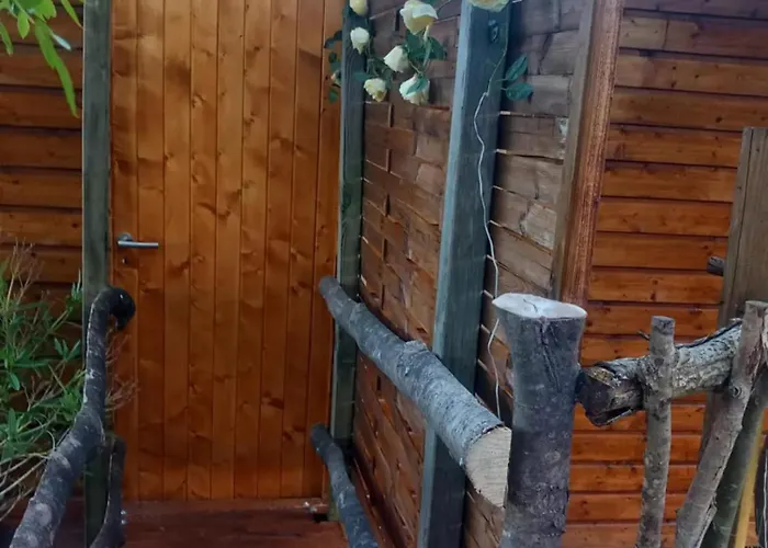 Holiday home Roulotte A La Campagne Avec Son A Cabariot